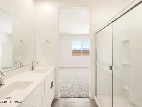 6917 W Sweetshade Ln, Tucson, AZ 85757 photo 8