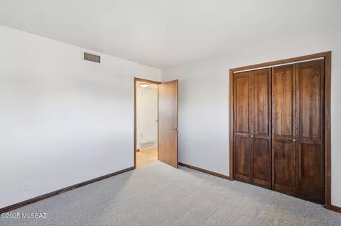 Bedroom - 852 S Stuart Pl, Tucson, AZ 85710 photo 4 of 5
