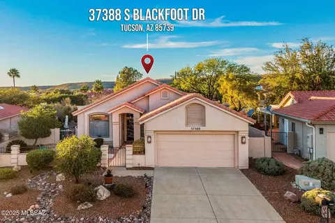 37388 S Blackfoot Dr, Saddlebrooke, AZ 85739