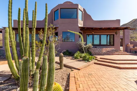 4051 W Anklam Rd, Tucson, AZ 85745