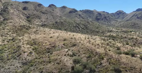 1555 Via San Cayetano, Rio Rico, AZ 85648