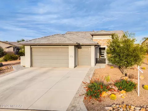Exterior - 2419 E Wrightson View Dr, Green Valley, AZ 85614 photo 7 of 8
