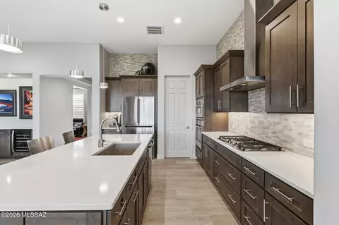 Kitchen - 2419 E Wrightson View Dr, Green Valley, AZ 85614 photo 3 of 7