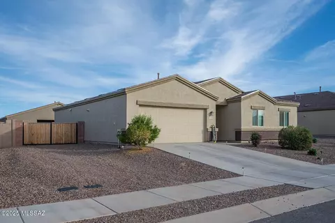 7173 S Draper Rd, Tucson, AZ 85757