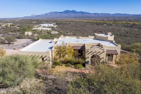205 Charro Ct, Tubac, AZ 85646