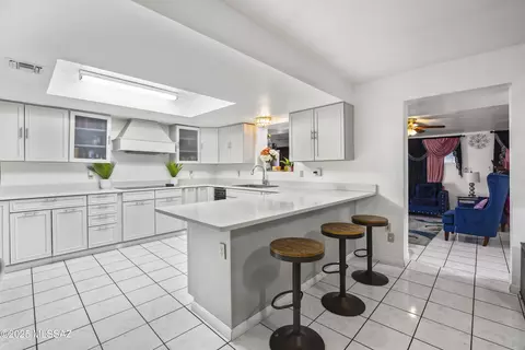 2650 N Haskell Dr, Tucson, AZ 85716