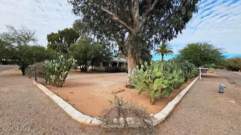 348 S Bryant Ave, Tucson, AZ 85711