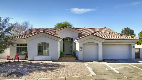 2145 N Water View Ct, Tucson, AZ 85749