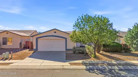 10138 E Sunrise Meadow Pl, Tucson, AZ 85747