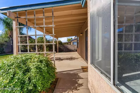 10138 E Sunrise Meadow Pl, Tucson, AZ 85747 photo 8