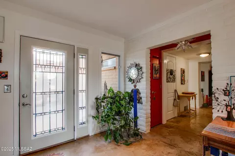Entry Way - 1007 E Mescal Dr, Sunsites, AZ 85625 photo 5 of 5