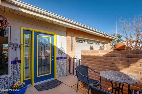 Exterior - 1007 E Mescal Dr, Sunsites, AZ 85625 photo 6 of 15