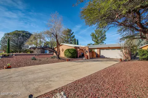 Exterior - 1007 E Mescal Dr, Sunsites, AZ 85625 photo 3 of 15