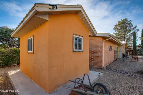 Exterior - 1007 E Mescal Dr, Sunsites, AZ 85625 photo 14 of 15