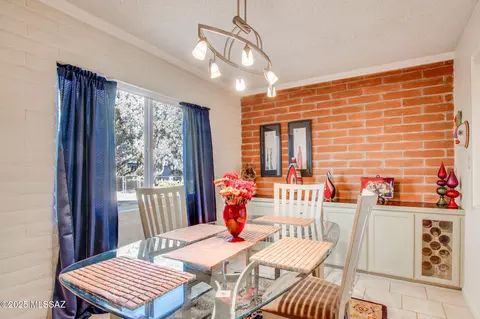 Dining - 1007 E Mescal Dr, Sunsites, AZ 85625 photo 2 of 2