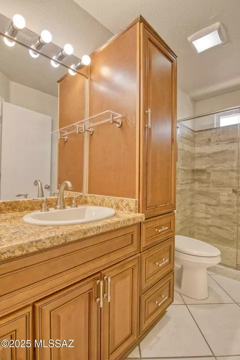 Bath - 8825 E Fruit Tree Dr, Tucson, AZ 85730 photo 4 of 7