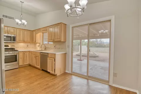 Kitchen - 8825 E Fruit Tree Dr, Tucson, AZ 85730 photo 2 of 7