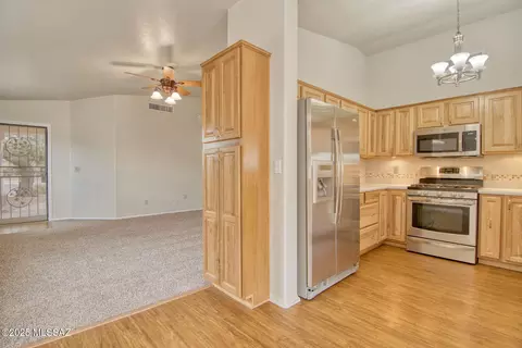 Kitchen - 8825 E Fruit Tree Dr, Tucson, AZ 85730 photo 3 of 7