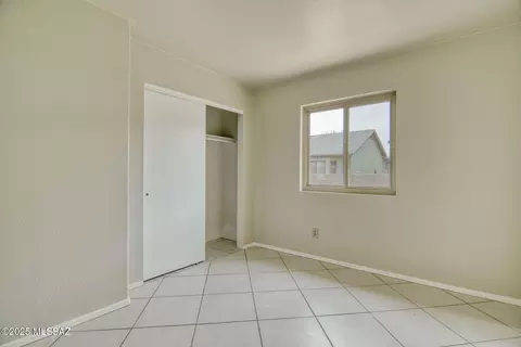 Bedroom - 8825 E Fruit Tree Dr, Tucson, AZ 85730 photo 1 of 4