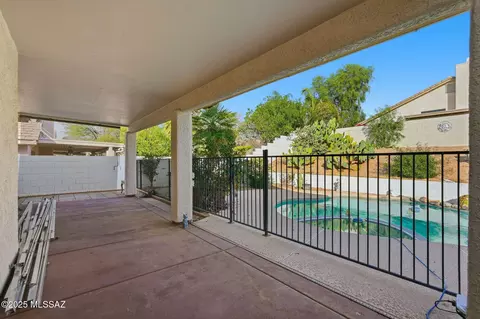 Exterior - 10187 E Watson Dr, Tucson, AZ 85730 photo 8 of 9
