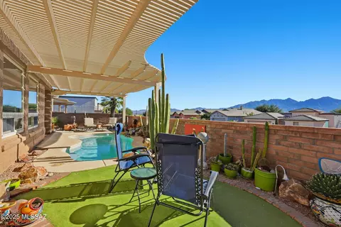4685 S Pinnacle Peak Dr, Green Valley, AZ 85622