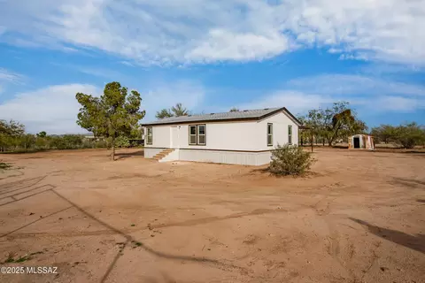 9045 S Fillmore Rd, Tucson, AZ 85736