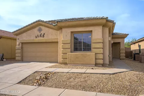 2171 N Avenida Del Polen, Green Valley, AZ 85614