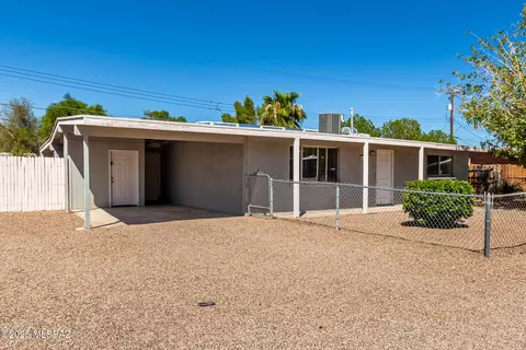 4917 N Sunrise Ave, Tucson, AZ 85705