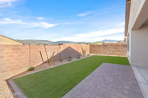 Exterior - 13985 E Squamata Way, Vail, AZ 85641 photo 3 of 4