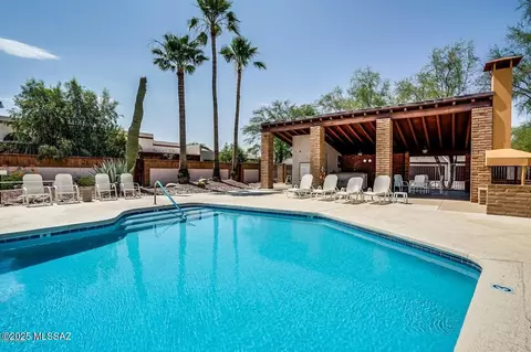 2885 E Weymouth Cir, Tucson, AZ 85716