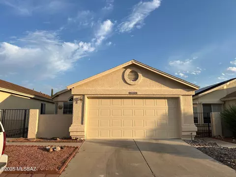 3401 W Evening Star Ct, Tucson, AZ 85741