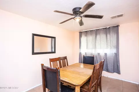 Dining - 408 N Arizona Ave, Willcox, AZ 85643 photo 2 of 5