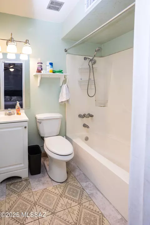 Bath - 408 N Arizona Ave, Willcox, AZ 85643 photo 4 of 4