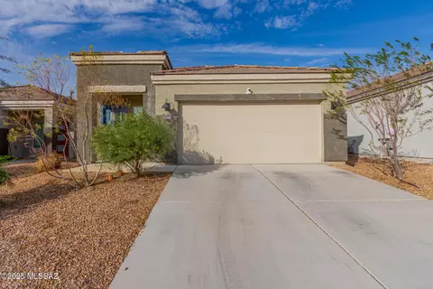 Exterior - 12847 E Joffroy Dr, Vail, AZ 85641 photo 3 of 8