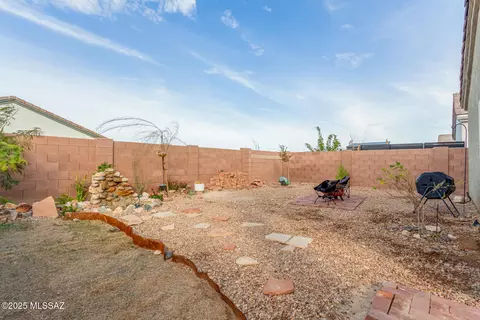 Exterior - 12847 E Joffroy Dr, Vail, AZ 85641 photo 7 of 8