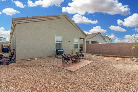 Exterior - 12847 E Joffroy Dr, Vail, AZ 85641 photo 5 of 8