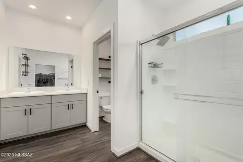 Bath - 12847 E Joffroy Dr, Vail, AZ 85641 photo 4 of 4