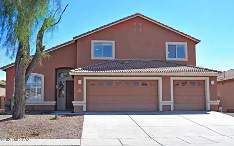 5553 W Carriage Dr, Tucson, AZ 85742
