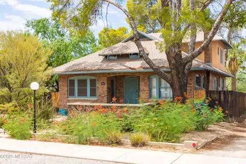 1017 N 1st Ave, Tucson, AZ 85719