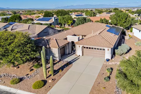 2571 E Alger Dr, Green Valley, AZ 85614