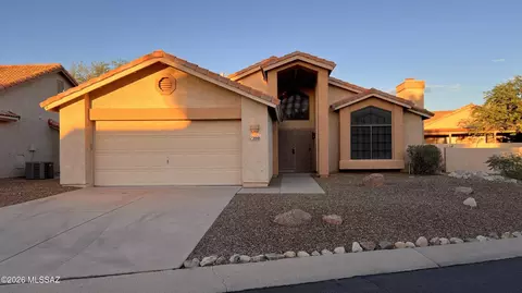 1200 W Desert Greens Way, Tucson, AZ 85737