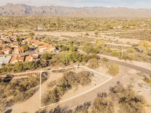 7875 E River Forest Pl, Tucson, AZ 85715
