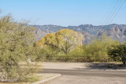 7875 E River Forest Pl, Tucson, AZ 85715 photo 6