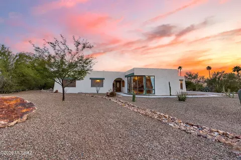 1141 W Sahara Palms Dr, Tucson, AZ 85704
