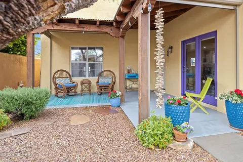Exterior - 10482 E Wayne Moody Ln, Tucson, AZ 85747 photo 5 of 10