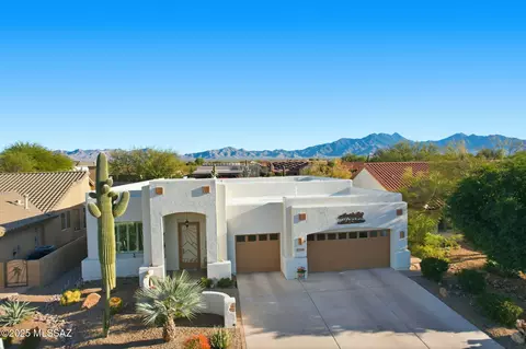 2506 E Bluejay Bluff Ln, Green Valley, AZ 85614