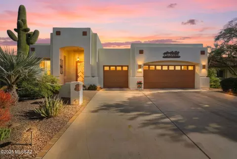 2506 E Bluejay Bluff Ln, Green Valley, AZ 85614