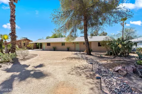 4334 E 14th St, Tucson, AZ 85711