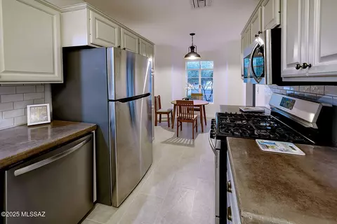 Kitchen - 2133 E 7th St, Tucson, AZ 85719 photo 4 of 4
