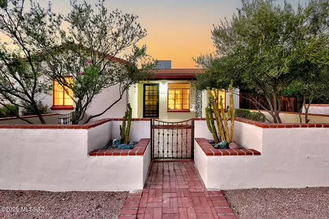 Exterior - 2133 E 7th St, Tucson, AZ 85719 photo 2 of 11